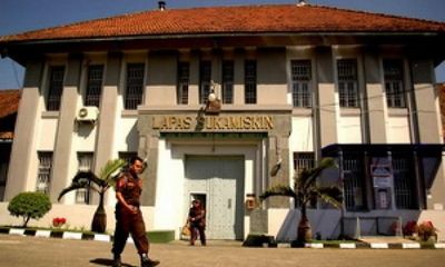 Bắt giữ giám đốc nhà tù Indonesia cung cấp gói dịch vụ hạng sang cho tù nhân tham nhũng
