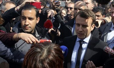 Văn phòng tổng thống Pháp tái cơ cấu do vụ vệ sĩ hành hung người biểu tình