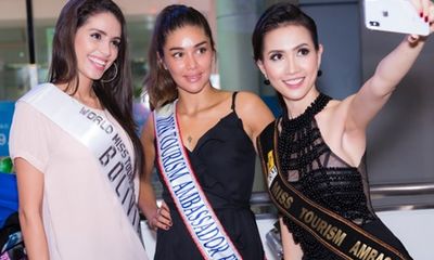 Phan Thị Mơ rạng rỡ chào đón dàn thí sinh Hoa hậu Đại sứ Du lịch Thế giới