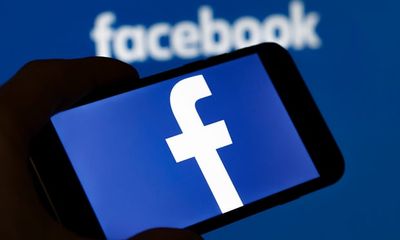 Facebook bất ngờ bị cổ đông khởi kiện ra tòa