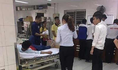 Hà Nội: 19 học viên phải nhập viện sau bữa ăn tối