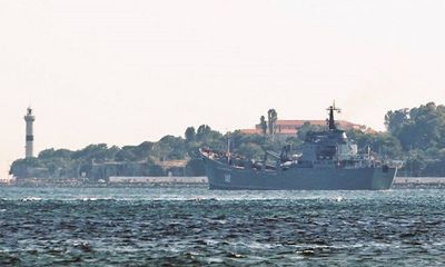 Nga điều tàu chở lượng lớn vũ khí hướng về Syria