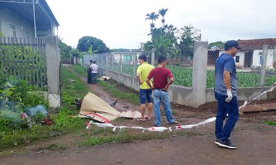Đắk Lắk: Phát hiện thi thể 2 thanh niên chết bất thường bên đường