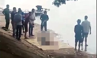 Tin tức thời sự 24h mới nhất ngày 13/8: Phát hiện thi thể cô gái mặc váy ngắn nổi trên mặt hồ Linh Đàm