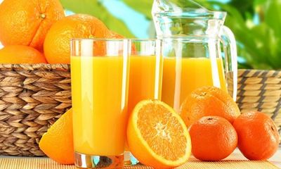 Công dụng ít biết của quả cam: Ngăn ngừa thoái hóa điểm vàng do tuổi tác