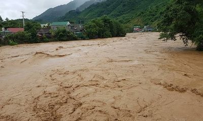 Nghệ An: 5 người thiệt mạng vì mưa lũ sau bão số 4