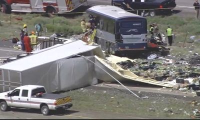 Tai nạn xe buýt nghiêm trọng tại Mỹ, gần 50 người thương vong