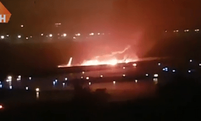 Video: Máy bay chở 166 người ở Nga bốc cháy rực trời khi hạ cánh