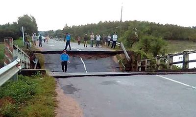 Bình Thuận: Sập cầu chưa rõ nguyên nhân, giao thông bị chia cắt
