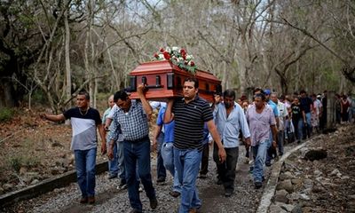 Phát hiện 32 mộ tập thể chôn ít nhất 166 người ở Mexico