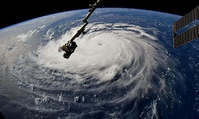 Hơn 1 triệu người Mỹ lánh nạn vì siêu bão Florence mạnh nhất trong gần 3 thập kỷ