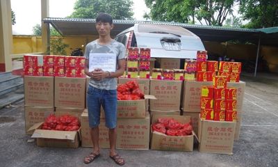 Lạng Sơn: Bắt quả tang, thu giữ hơn nửa tấn pháo lậu