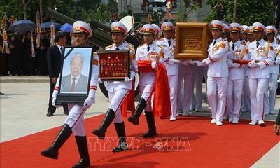 Lễ an táng nguyên Tổng Bí thư Đỗ Mười tại quê nhà Thanh Trì, Hà Nội