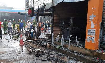 Hỏa hoạn thiêu rụi cửa hàng hoa, 2 thiếu nữ chết ngạt