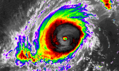 Tin bão mới nhất ngày 31/10: Cơn bão số 7 giật cấp 13 quần thảo dữ dội trên Biển Đông