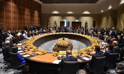 Trung Quốc bác tin quan chức xông vào phòng bộ trưởng để sửa tuyên bố APEC