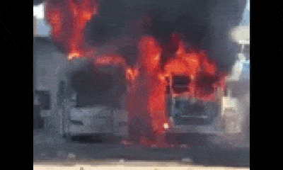 Kinh hoàng 2 ô tô khách bốc cháy, kèm tiếng nổ lớn trong bến xe Đà Nẵng