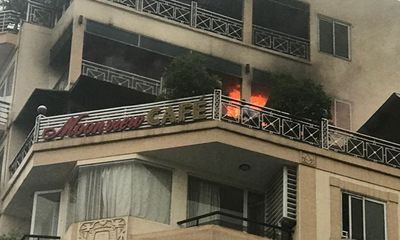 Hà Nội: Cháy khách sạn ba sao trên phố cổ, du khách hoảng loạn tháo chạy