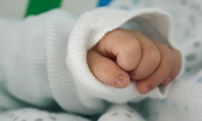 Trung Quốc tuyên bố hai em bé đầu tiên trên thế giới được chỉnh sửa gien đã chào đời