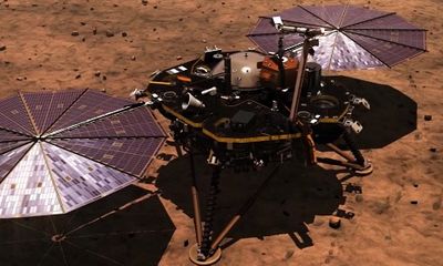 Sau ‘7 phút kinh hoàng’, tàu thăm dò InSight của NASA đã hạ cánh xuống bề mặt sao Hỏa