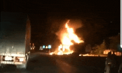  3 xe bốc cháy dữ dội trong đêm sau khi bị CSGT bắt cân tải trọng
