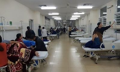 Đắk Lắk: 200 người nhập viện vì chóng mặt, nôn ói sau khi ăn bánh mì 