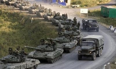 Nga đưa 2.600 xe bọc thép, 1.120 xe tăng sát sườn biên giới Ukraine giữa lúc căng thẳng
