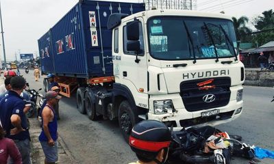Vụ tai nạn kinh hoàng ở Long An, nhiều người chết: Danh tính tài xế container