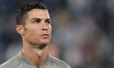 Cristiano Ronaldo bị yêu cầu lấy ADN để điều tra cáo buộc hiếp dâm