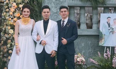 Hé lộ danh tính cô dâu đeo vàng trĩu cổ, tổ chức đám cưới trong lâu đài ở Nam Định