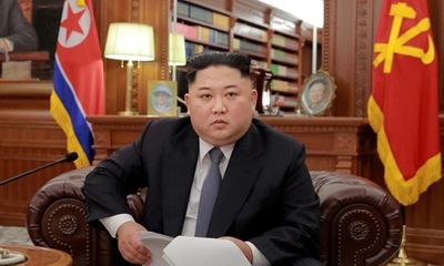 Lãnh đạo Triều Tiên Kim Jong-un dùng mỹ phẩm Hàn Quốc làm quà tặng năm mới