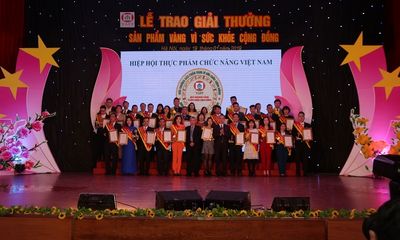 Nhãn hiệu Agarking và Agarking Plus vinh dự lọt top 10 sản phẩm Vàng vì sức khỏe cộng đồng tốt nhất Việt Nam