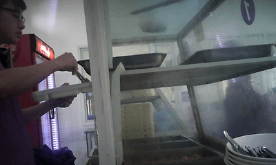 Nhà ăn bệnh viện Tai Mũi Họng Trung Ương bỏ qua quy định về vệ sinh an toàn thực phẩm?