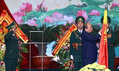 Thủ tướng Nguyễn Xuân Phúc: Bảo vệ biên giới là nhiệm vụ trọng yếu, mang tính chất sống còn