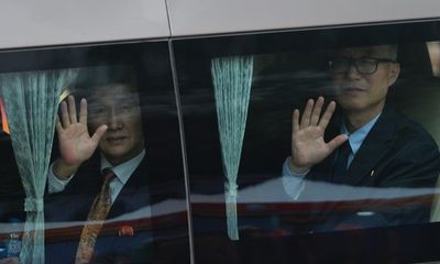 [Trực tiếp] Chủ tịch Triều Tiên về nước: Phái đoàn Triều Tiên đã đến ga Đồng Đăng