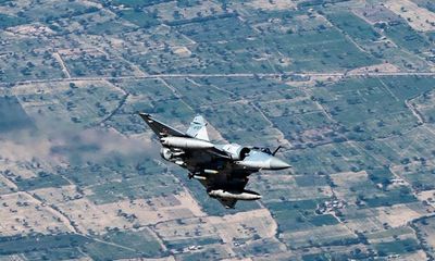 Ấn Độ tiếp tục bắn hạ máy bay không người lái thứ 3 của Pakistan