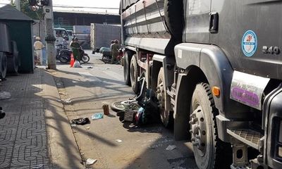 Tin tai nạn giao thông mới nhất ngày 20/3/2019: Bị xe ben kéo lê 5 m, người đàn ông tử vong tại chỗ