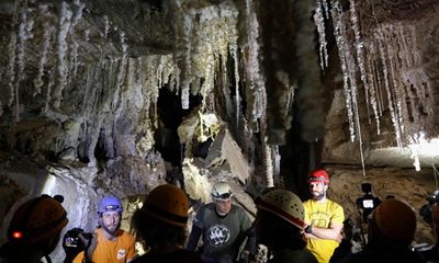 Israel phát hiện hang muối dài nhất thế giới gần nơi có điển tích Kinh thánh 