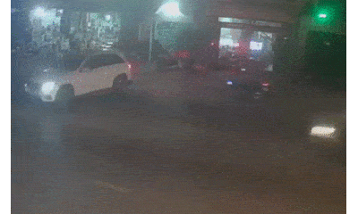 Video: Phóng xe máy tốc độ cao, nam thanh niên nằm gọn dưới gầm ô tô