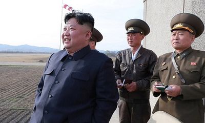 Triều Tiên thử nghiệm vũ khí chiến thuật mới, ông Kim Jong-un đích thân giám sát