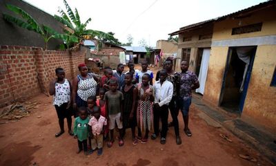 Cuộc đời đầy cay đắng của bà mẹ Uganda bị chồng bỏ sau khi đẻ 38 đứa con 