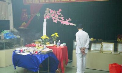 Giám đốc Đài PT-TH Quảng Trị bị kỷ luật do mời thầy cúng làm lễ, mê tín dị đoan tại cơ quan
