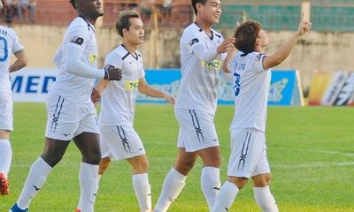 Hoàng Anh Gia Lai giành chiến thắng 2-0 trước Nam Định