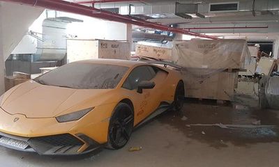 Dân mạng “xót của” khi phát hiện siêu xe Lamborghini Huracan từng qua tay Cường Đôla nằm phủ bụi 
