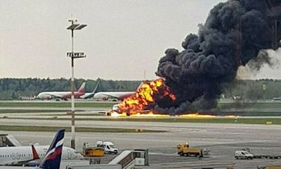 Nghi vấn bất ngờ khiến máy bay Nga lao xuống đường băng bốc cháy dữ dội