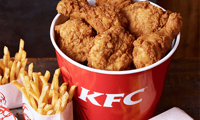 Nam thanh niên đóng giả thanh tra để 'ăn chùa' KFC suốt một năm