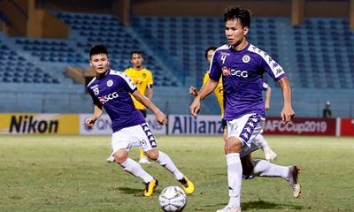 Thủ môn Bùi Tiến Dũng thừa nhận chơi chưa tốt trong trận đầu bắt chính tại CLB Hà Nội