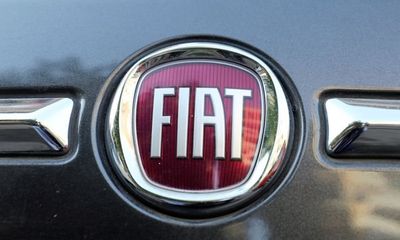 Hãng ôtô Fiat Chrysler chính thức xác nhận đàm phán sáp nhập với Renault