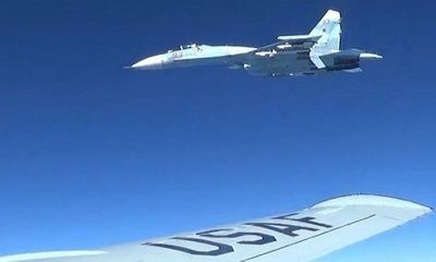 Nga điều ‘bóng ma bầu trời’ Su-27 đánh chặn trinh sát cơ của Mỹ và Thụy Điển tại biên giới