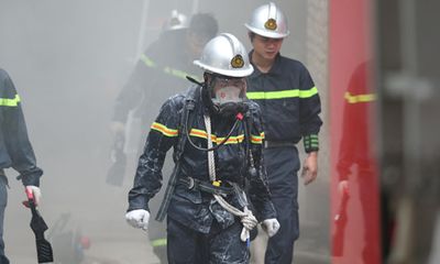 Hà Nội: Cháy lớn tại một khách sạn trên phố cổ, hơn 30 người hốt hoảng tháo chạy